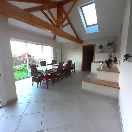 Casa de Férias Maison Confortable A + Jardin Pornic
